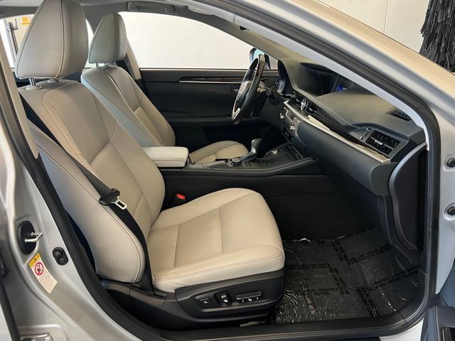 Used 2018 Lexus ES 350 w/ Premier Package FWD image 42
