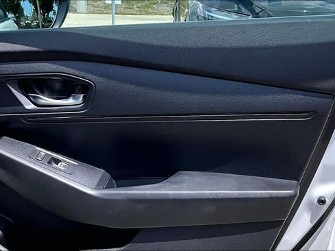 Used 2023 Honda Accord LX image 26