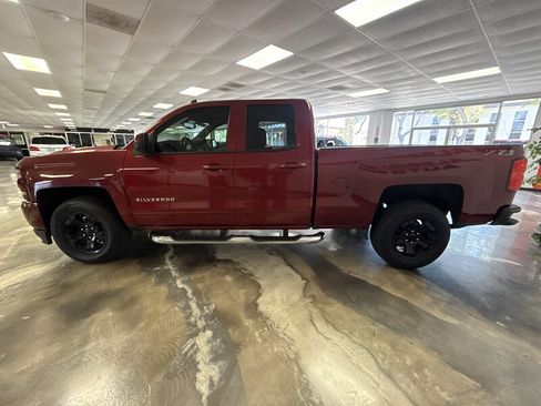 Used 2018 Chevrolet Silverado 1500 LT w/ All Star Edition AWD/4WD image 7