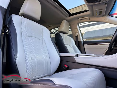 Used 2017 Lexus RX 350 Premium w/ Premium Package image 17