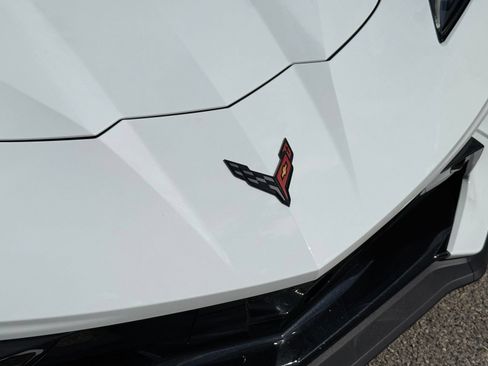 Used 2023 Chevrolet Corvette Stingray Preferred Conv w/ Battery Protection Package RWD image 11