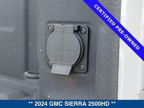 Used 2024 GMC Sierra 2500 AT4X AWD/4WD image 16