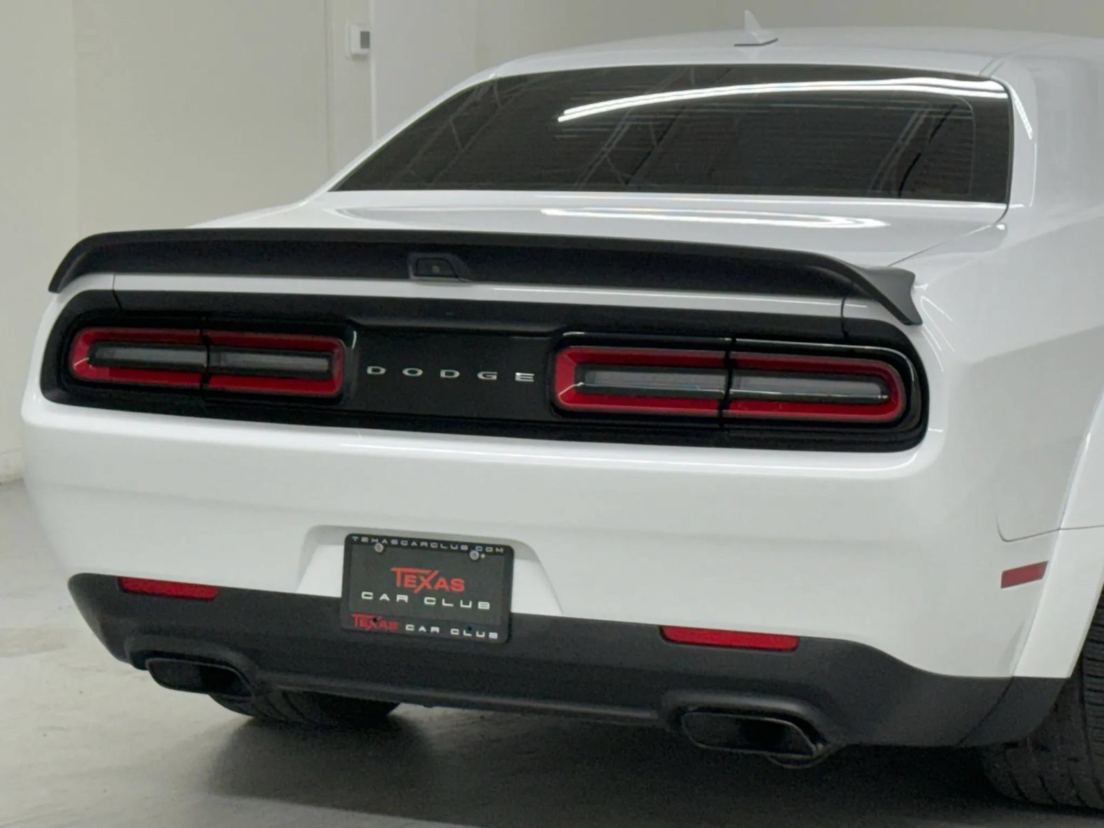 Used 2023 Dodge Challenger SRT Hellcat RWD image 36