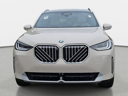 New 2026 BMW X3 xDrive30 w/ Premium Package image 2
