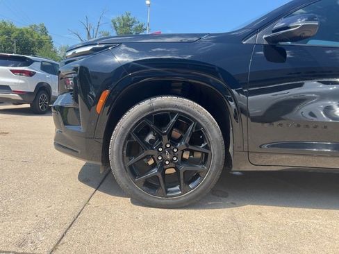 Certified 2024 Chevrolet Traverse RS w/ LPO, Floor Liner Package image 11