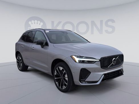 New 2026 Volvo XC60 B5 Plus w/ Protection Package Premier image 10