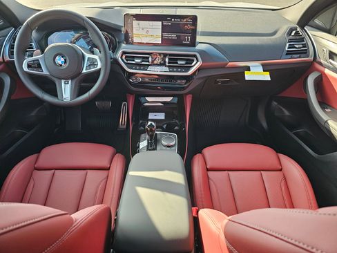 New 2025 BMW X4 xDrive30i w/ Premium Package image 10