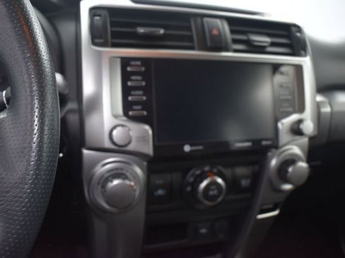Used 2020 Toyota 4Runner SR5 Premium w/ Moonroof Package AWD/4WD image 14