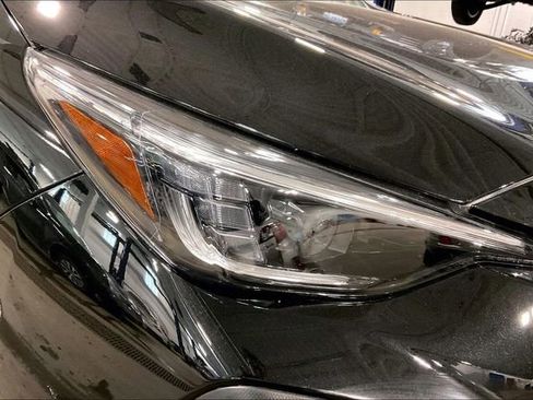 Used 2025 Subaru Crosstrek 2.5i Limited AWD/4WD image 28