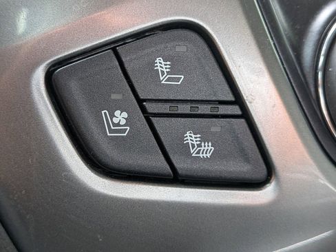 Used 2018 Chevrolet Silverado 1500 LTZ w/ Texas Edition image 26