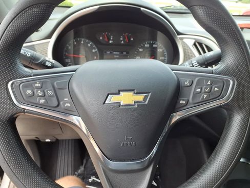 Used 2024 Chevrolet Malibu LT FWD image 7