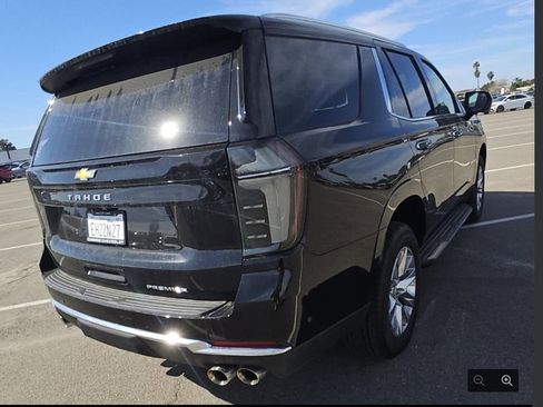 Used 2025 Chevrolet Tahoe Premier image 7