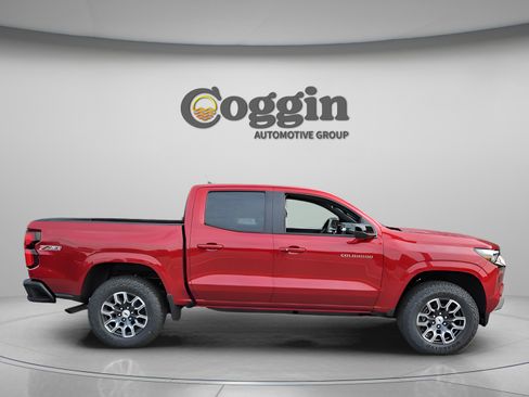 New 2026 Chevrolet Colorado Z71 w/ Technology Package image 4