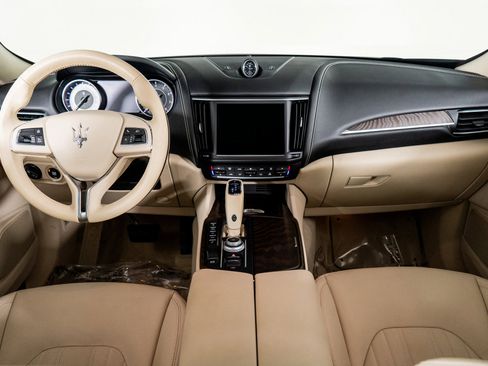 Used 2022 Maserati Levante GT image 59