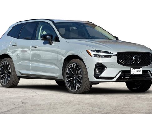 New 2026 Volvo XC60 T8 Ultra w/ Protection Package Premier AWD/4WD image 11