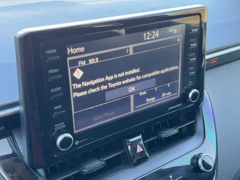 Used 2022 Toyota Corolla LE image 23