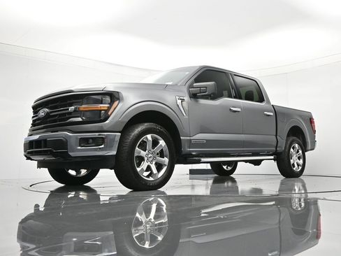 Used 2024 Ford F150 XLT w/ Mobile Office Package image 37