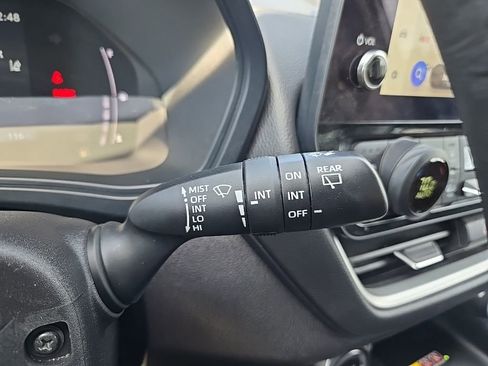 Used 2025 Toyota Grand Highlander AWD image 20