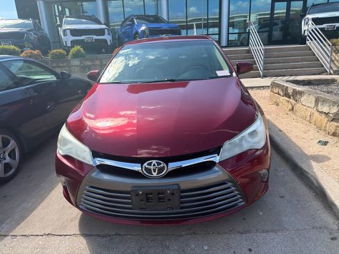 Used 2015 Toyota Camry XLE FWD image 21