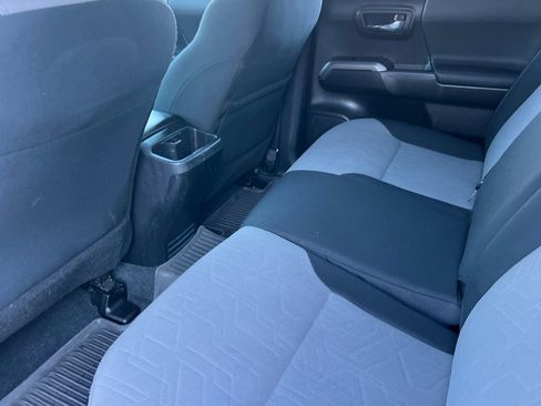 Certified 2023 Toyota Tacoma TRD Off-Road w/ Advanced Technology Package image 9