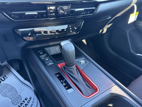 New 2026 Nissan Kicks SR w/ SR Premium Package image 20