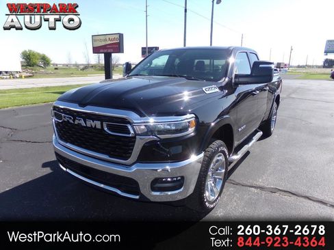 Used 2025 RAM 1500 Big Horn AWD/4WD image 1
