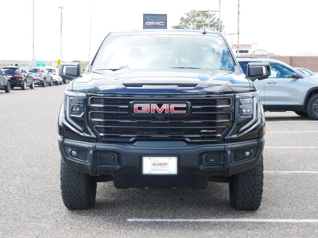 Used 2024 GMC Sierra 1500 AT4X AWD/4WD image 4
