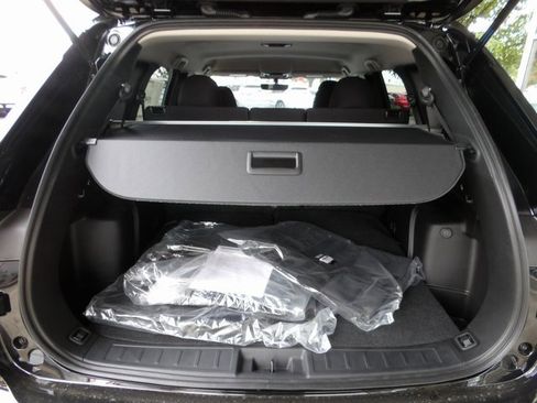 New 2025 Mitsubishi Outlander ES image 9