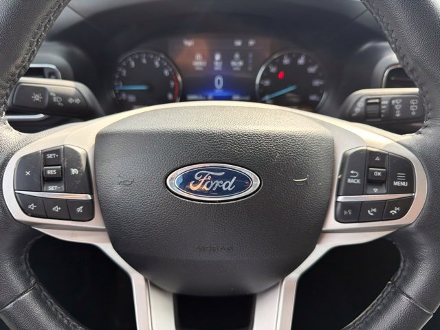 Used 2024 Ford Explorer XLT w/ Equipment Group 202A AWD/4WD image 35