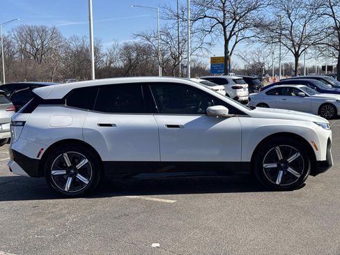 Certified 2023 BMW iX xDrive50 w/ Sport Package image 4