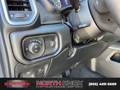 New 2026 RAM 1500 Express image 7