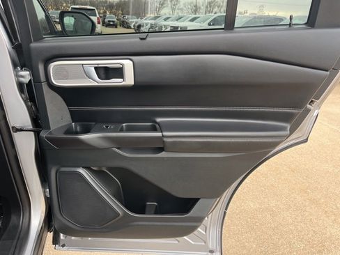 Used 2020 Ford Explorer ST image 49