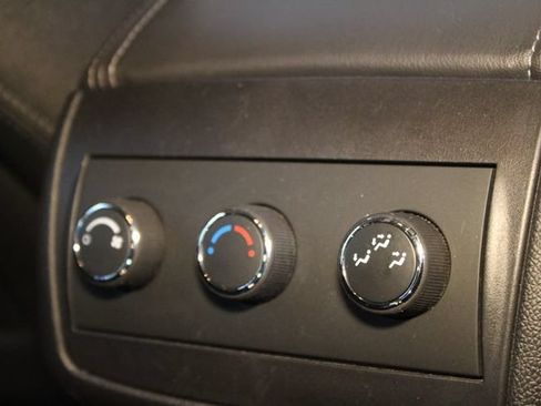 Used 2015 Chevrolet Traverse LT AWD/4WD image 14