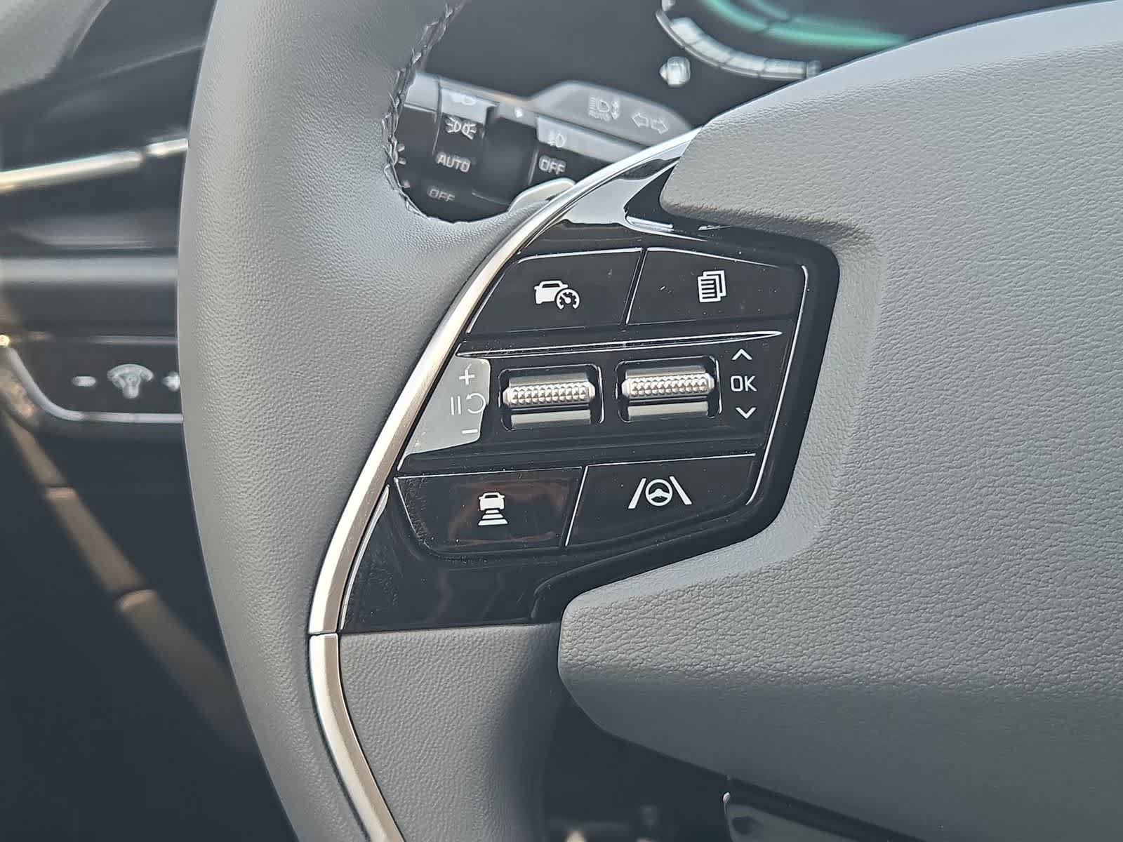 New 2026 Kia Niro SX Touring FWD image 25