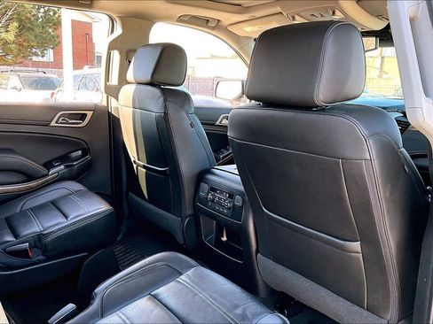 Used 2018 GMC Yukon Denali w/ Open Road Package image 29