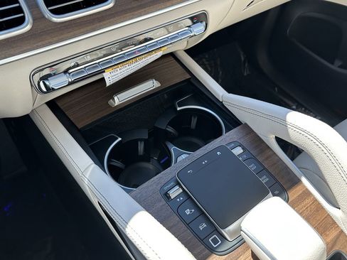 New 2026 Mercedes-Benz GLE 350 4MATIC image 32