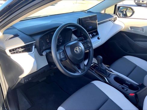 Certified 2025 Toyota Corolla LE image 16