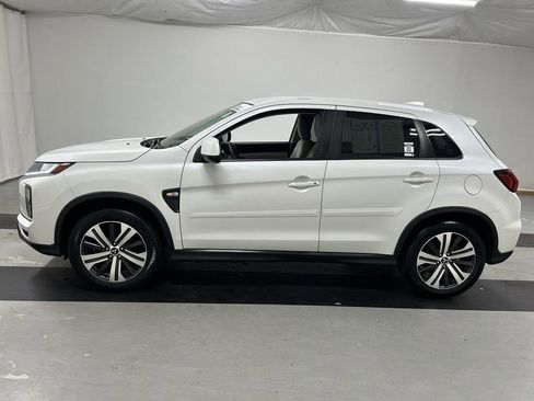 Used 2020 Mitsubishi Outlander Sport ES AWD/4WD image 6