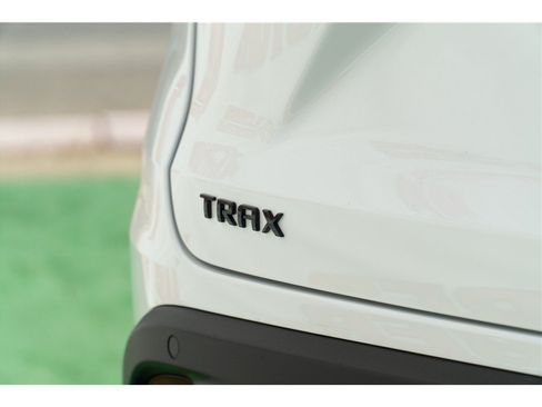 Used 2025 Chevrolet Trax RS w/ Driver Confidence Package FWD image 45