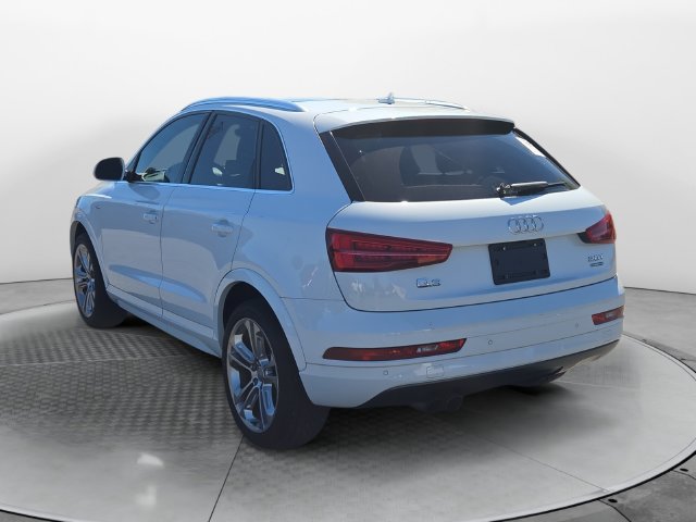 Used 2018 Audi Q3 2.0T Premium Plus w/ Premium Plus Package AWD/4WD image 3