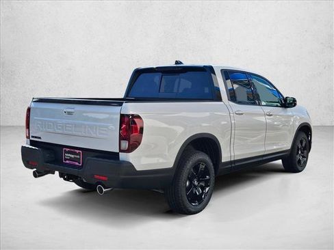New 2026 Honda Ridgeline Black Edition image 5
