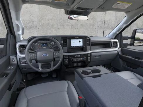 New 2026 Ford F250 XL w/ 360-Degree Camera Package AWD/4WD image 9
