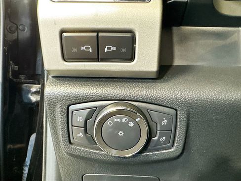 Used 2020 Ford F150 Lariat w/ Equipment Group 502A Luxury image 19