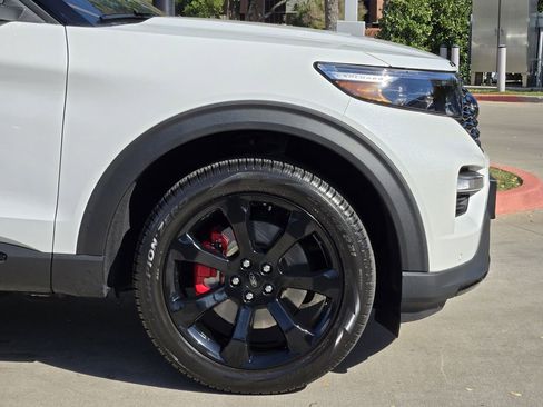 Used 2024 Ford Explorer ST w/ Equipment Group 401A image 11
