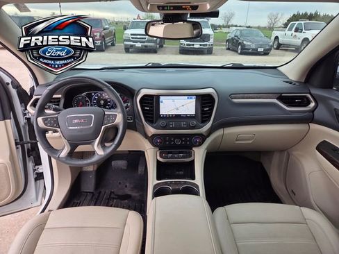 Used 2020 GMC Acadia Denali w/ Trailering Package AWD/4WD image 18