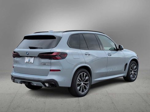New 2026 BMW X5 xDrive50e AWD/4WD image 8