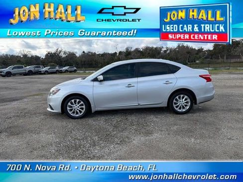 Used 2017 Nissan Sentra SV w/ Style Package image 4