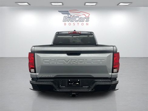 Used 2023 Chevrolet Colorado Trail Boss image 5