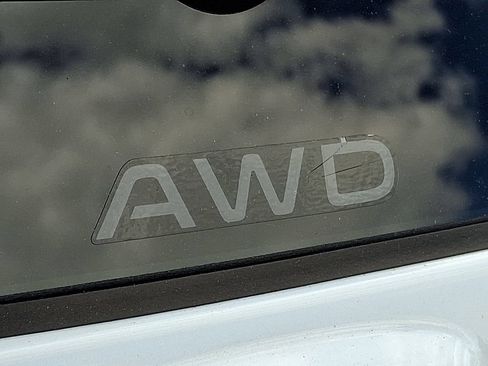 Used 2025 Honda CR-V Sport-L image 38