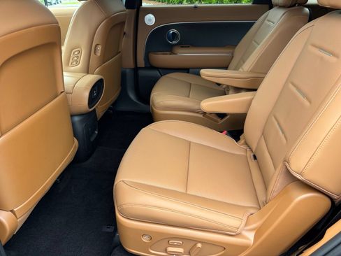 New 2026 Hyundai Palisade Calligraphy FWD image 17